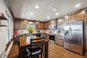 500 W Willow St, Sanger, TX 76266 - Photo 6