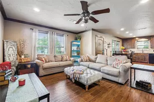 500 W Willow St, Sanger, TX 76266 - Photo 8