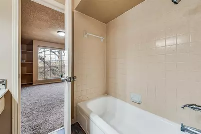 9801 Royal Lane #703, Dallas, TX 75231 - Photo 18