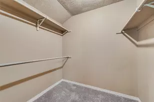 9801 Royal Ln, Dallas, TX 75231 - Photo 20