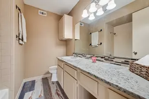 9801 Royal Ln, Dallas, TX 75231 - Photo 16