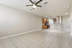 1725 Brookview Dr, Carrollton, TX 75007 - Photo 4