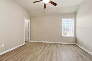 1725 Brookview Dr, Carrollton, TX 75007 - Photo 14