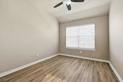 1725 Brookview Drive, Carrollton, TX 75007 - Photo 12