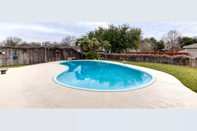 2817 Club Meadow Drive, Garland, TX 75043 - Photo 28