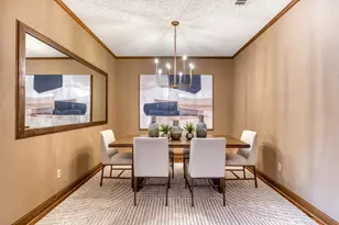 2817 Club Meadow Dr, Garland, TX 75043 - Photo 6