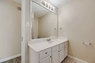 9640 Kerrville St, Dallas, TX 75227 - Photo 14