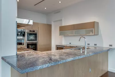 2900 McKinnon Street #2704, Dallas, TX 75201 - Photo 14