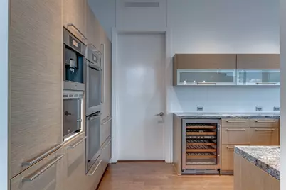 2900 McKinnon Street #2704, Dallas, TX 75201 - Photo 8