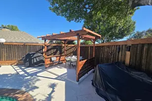 2004 Cherbourg Dr, Plano, TX 75075 - Photo 22