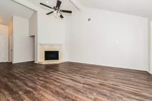 3613 Dorchester Dr, Rowlett, TX 75088 - Photo 2