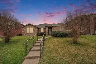 1214 April Showers Ln, Lancaster, TX 75134 - Photo 1