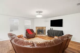 1214 April Showers Ln, Lancaster, TX 75134 - Photo 6