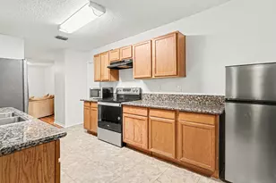 1214 April Showers Ln, Lancaster, TX 75134 - Photo 16