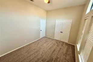 2103 Pecan St, Bonham, TX 75418 - Photo 18