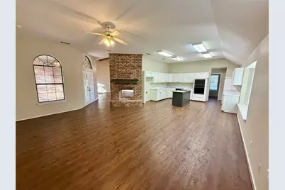 2103 Pecan Street, Bonham, TX 75418 - Photo 8