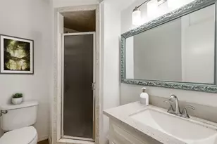 2204 Brighton Ln, Plano, TX 75075 - Photo 12
