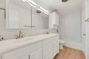 318 Boulder Ct, Burleson, TX 76028 - Photo 16