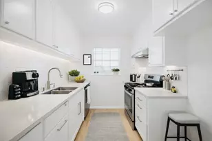 318 Boulder Ct, Burleson, TX 76028 - Photo 14