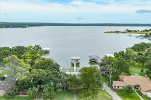 11314 Stanfield Dr, Azle, TX 76020 - Photo 2