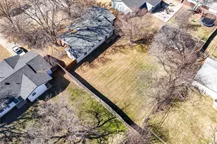 409 Hillcrest St, Mansfield, TX 76063 - Photo 6