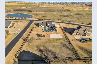 200 Sutherland Crescent, Northlake, TX 76247 - Photo 36