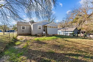 312 W Weatherford St, Weatherford, TX 76086 - Photo 20