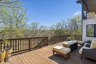 2966 Peninsula Dr, Grapevine, TX 76051 - Photo 10