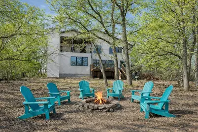 2966 Peninsula Drive, Grapevine, TX 76051 - Photo 36