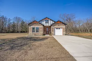 1208 Rosemary St, Greenville, TX 75401 - Photo 2