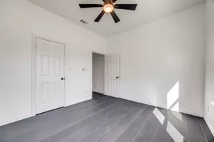 1208 Rosemary St, Greenville, TX 75401 - Photo 20