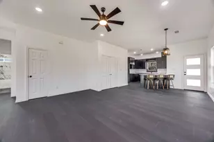 1208 Rosemary St, Greenville, TX 75401 - Photo 6