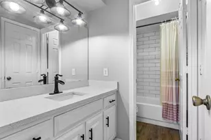 223 McCarley Pl, McKinney, TX 75071 - Photo 18