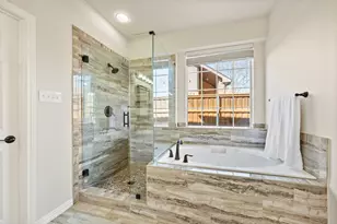 2220 Beechwood Ln, Flower Mound, TX 75028 - Photo 4