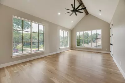 6367 McCommas Boulevard, Dallas, TX 75214 - Photo 20