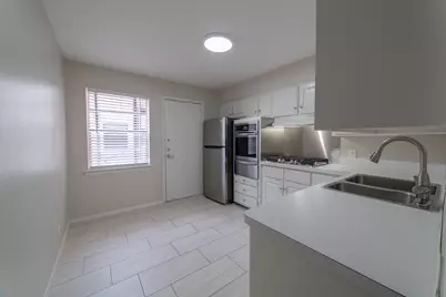 3434 McFarlin Boulevard #D, Dallas, TX 75205 - Photo 4
