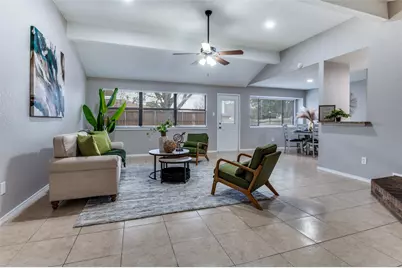 2673 Carrington Lane, Grand Prairie, TX 75052 - Photo 4