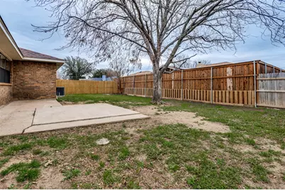 2673 Carrington Lane, Grand Prairie, TX 75052 - Photo 24