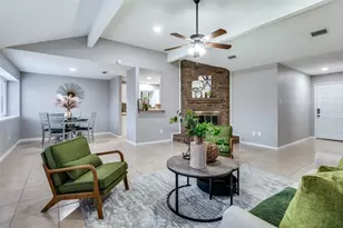 2673 Carrington Ln, Grand Prairie, TX 75052 - Photo 8