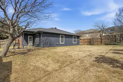 637 Cedar Ridge Lane, Burleson, TX 76028 - Photo 34