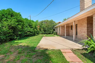 1600 Delta Drive, Arlington, TX 76012 - Photo 26