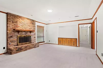 1600 Delta Drive, Arlington, TX 76012 - Photo 12