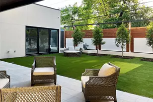 10236 Crestover Dr, Dallas, TX 75229 - Photo 24