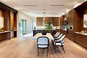 10236 Crestover Dr, Dallas, TX 75229 - Photo 2