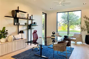 10236 Crestover Dr, Dallas, TX 75229 - Photo 10