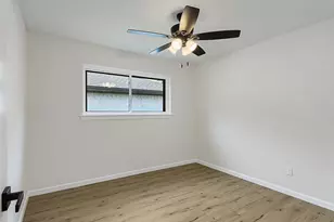 3600 Lynbrook Dr, Plano, TX 75075 - Photo 22
