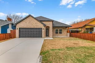 2419 Lincoln Ave, Fort Worth, TX 76164 - Photo 2