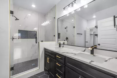 2419 Lincoln Avenue, Fort Worth, TX 76164 - Photo 16