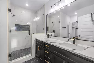 2419 Lincoln Ave, Fort Worth, TX 76164 - Photo 16