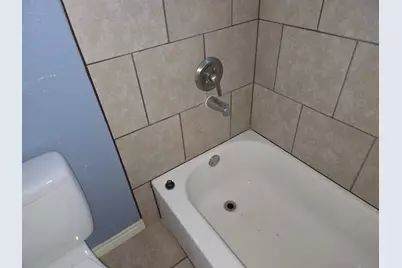 217 Ross Avenue, Denison, TX 75020 - Photo 4